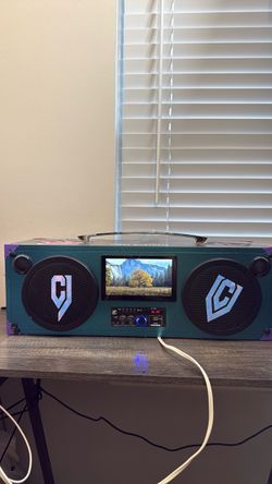 Custom Bluetooth Boombox with Built-In Screen – Viral Customs