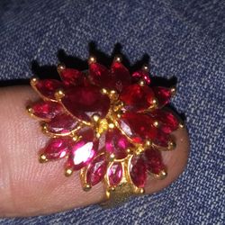 Vintage 925 Ring .18k Over 925 . Real Stones 