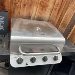 Char-Broil Performance 4-Burner Gas Grill + Side Burner | Works Great | With Propane Tank