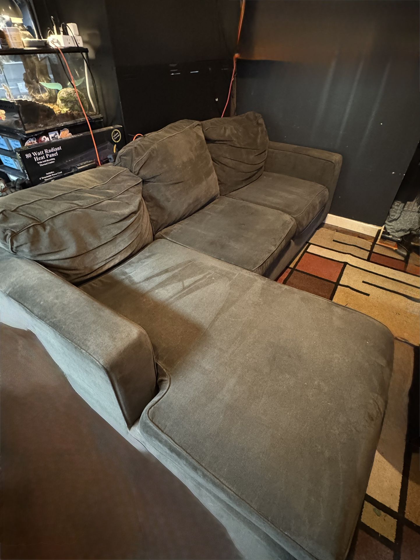 Couch With Chaise 