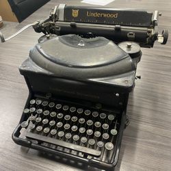 Antique Typewriter 