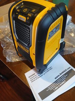 12v/20v Max lithium Bluetooth speaker