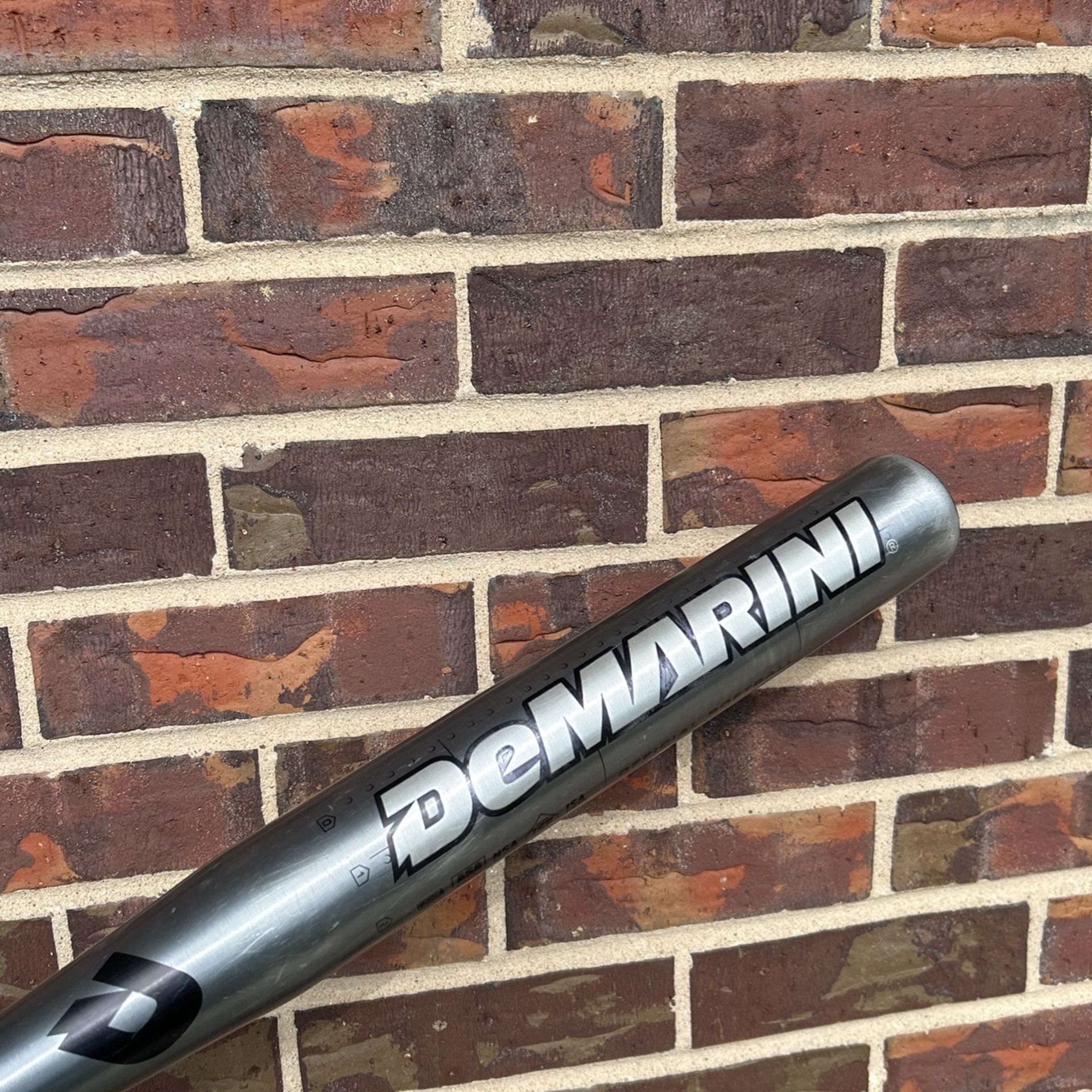 Batte Occasion Bon état Batte De Softball DeMarini B52 7 ASA - Double