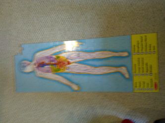 Melissa & Doug Human Anatomy Extra-Large Floor Puzzle - 1 corner piece missing