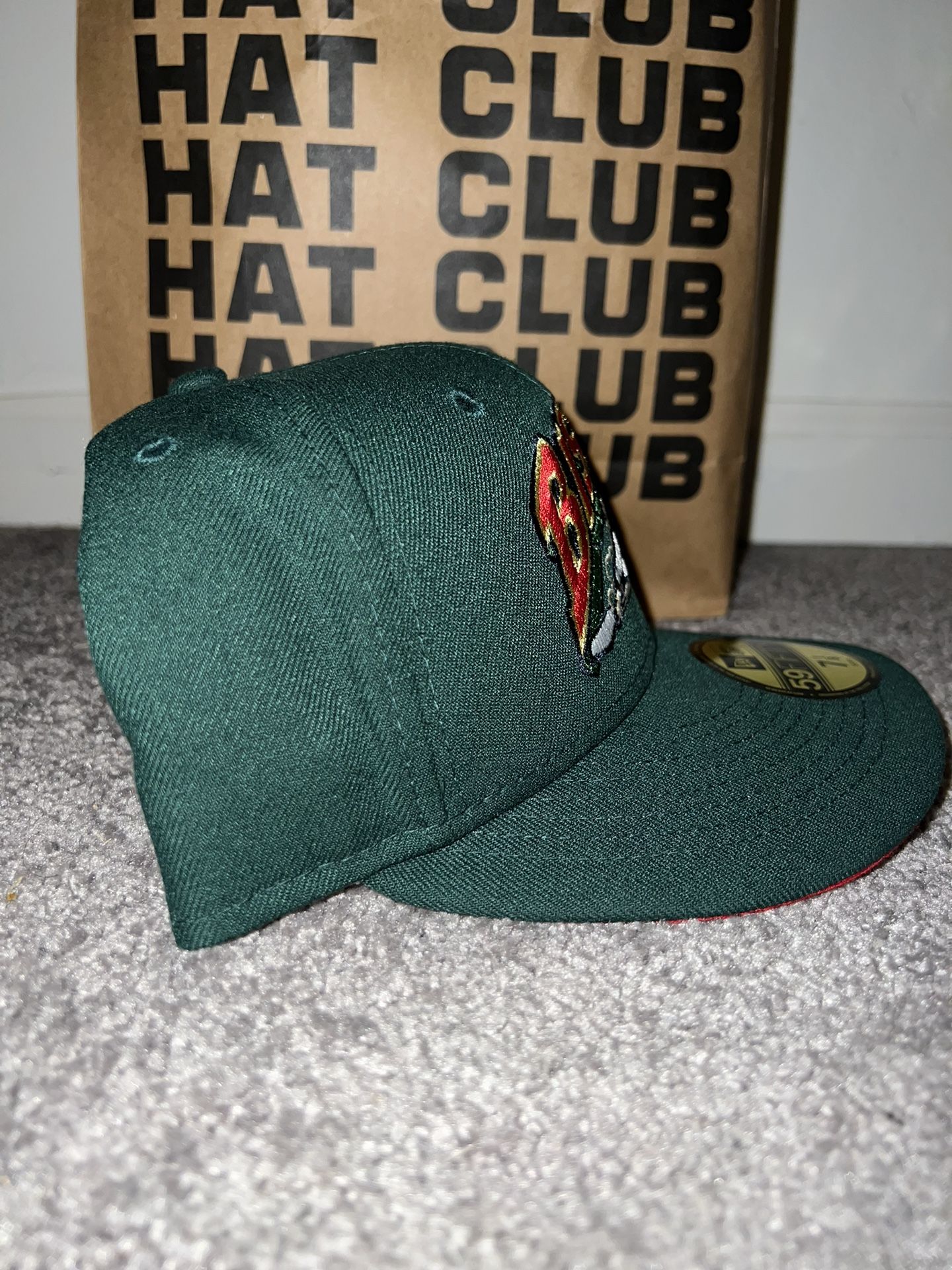 NEW ERA BUFFALO BISONS DARK GREEN RED UV BRIM FITTED Men's clothing