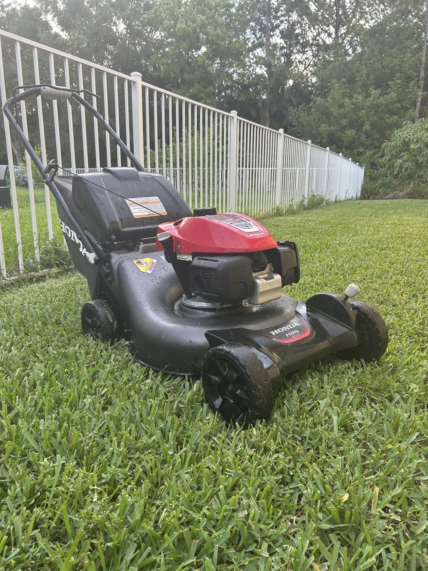 Nice Honda Self Propelled Lawn Mower