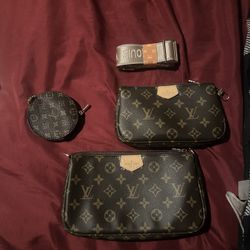 Louis Vuitton Multi-Pochette