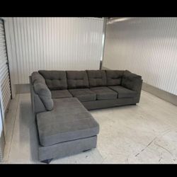 Comfy Gray Sectional Couch