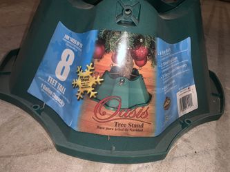 Oasis- >8 FT TREE STAND
