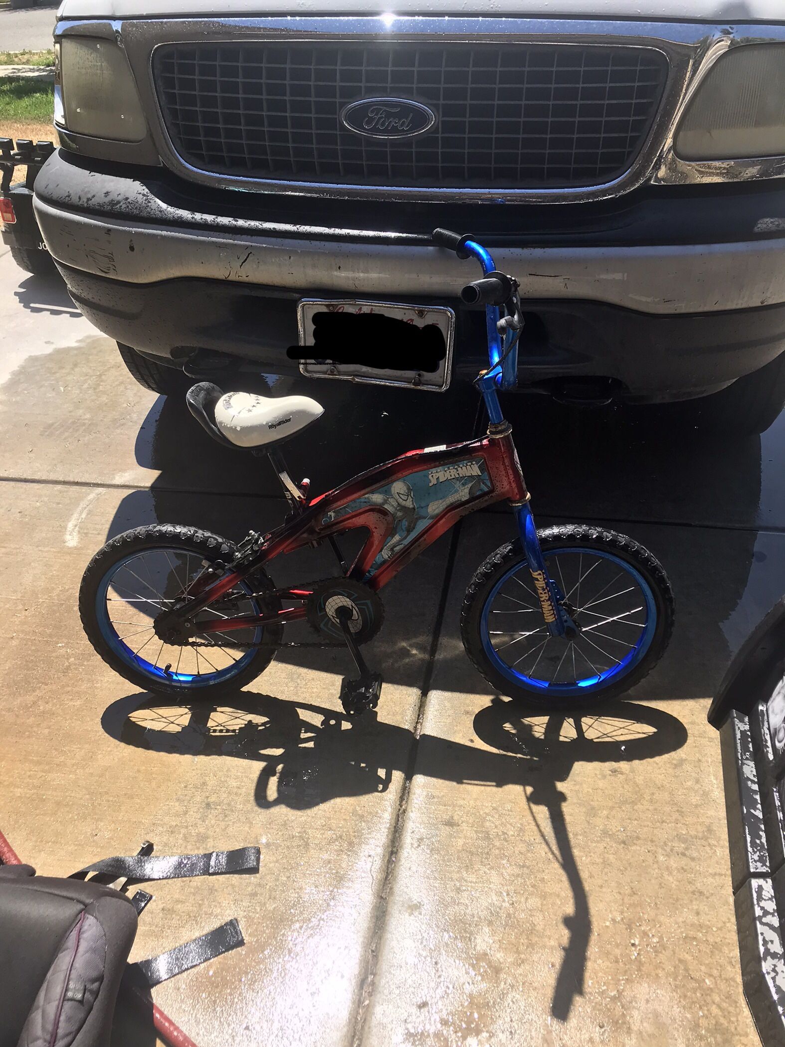 Boys Spider-Man Bike