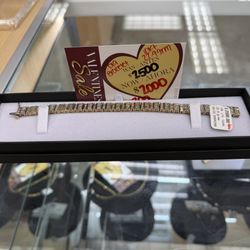10kt Diamond Bracelet 