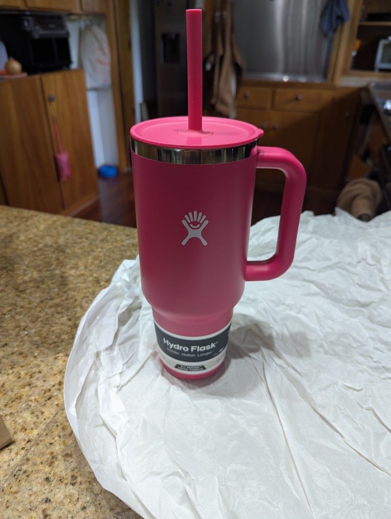 Hydro Flask 40oz Tumbler Zinna - New In Box