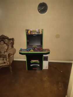 Arcade1Up TMNT Turtles in Time Arcade Cabinet