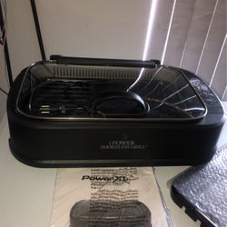 POWER SMOKELESS GRILL!!! NEW HAS REMOVABLE LID TO WASH EXTRA GRILL TO COOK NO BOX N IT HAS A SMALL CHIP ON LID BUT WORKS PERFECT $60 Paid $89.99