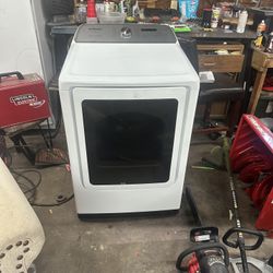Like New Samsung Dryer w/ Steam – Used Once – $400 OBO