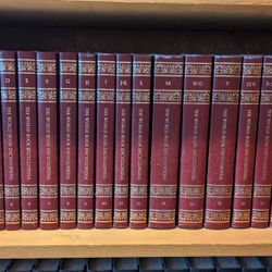 World Book Encyclopedia. 22 Volumes.