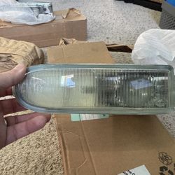 1(contact info removed) Porsche 911 993 Fog Light Right OEM Used 993 631 082 00