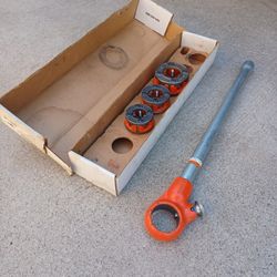 Ridgid Pipe Thread Set Of Dies with Handle ( 00- R )