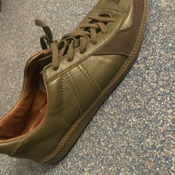 Reproduction Found German Army Trainer