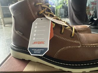 AVENGER WORK BOOTS SIZE 13