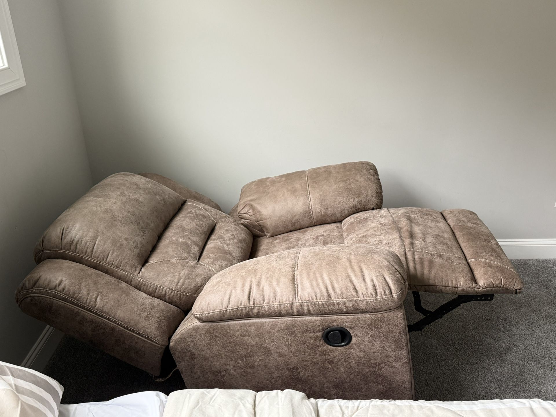 Huge La-Z-boy Recliner Chair