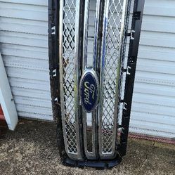 2013 Ford F150 Limited FRONT GRILL 
