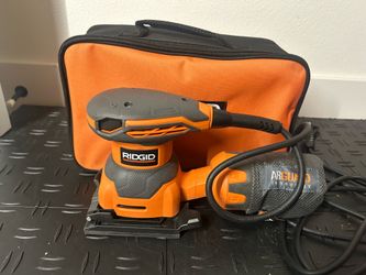 RIDGID 2.4 Amp Corded 1/4 Sheet Sander with AIRGUARD Technology