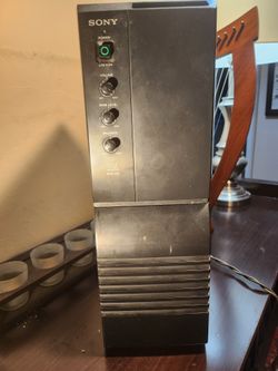 SONY  Amplifier  Speaker System  With  A Set Of Two Free Speakers