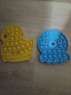 Duck and octopus Pop it