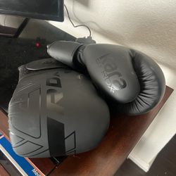 Punching Gloves Size 14