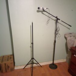 Boom Axman Stand Mic Included 