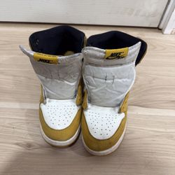 Jordan 1 Retro High Og  Yellow Ochre