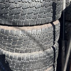 Lt285/70/17. Nitto Terra Grappler 4 