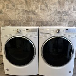 Whirlpool Washer And Dryer Laundry 