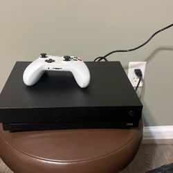 Xbox One X 