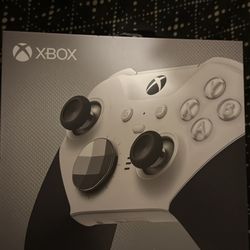 Xbox Elite Series 2 Pro Controller