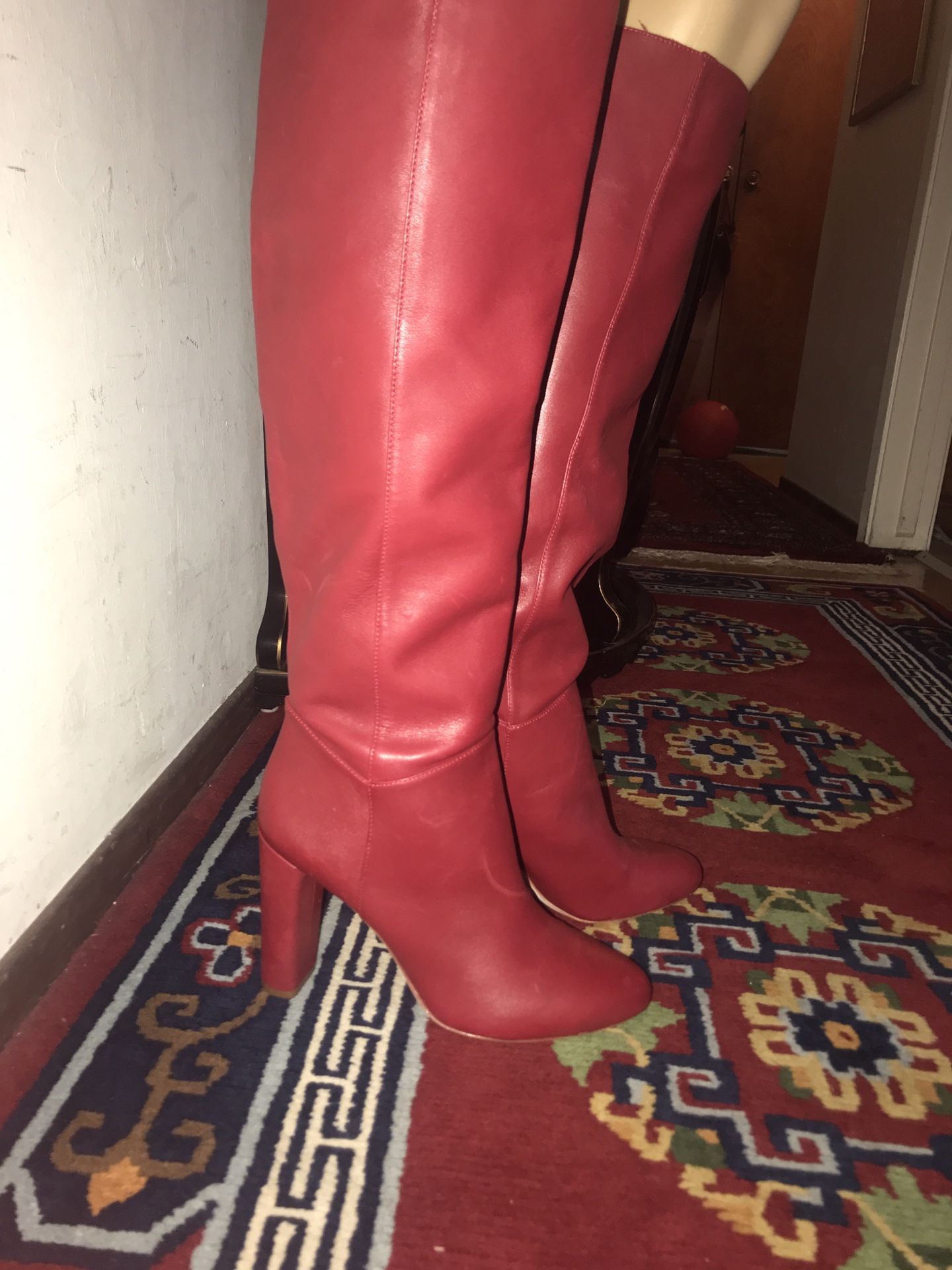 NEW RED LEATHER HEELED Boots -9.5