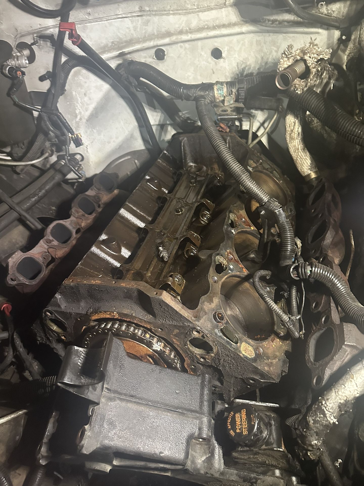 1997 454. 7.4L Motor. One Bad Piston #6