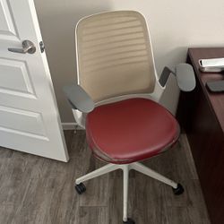 Comfortable Rolling Office  Chairs 