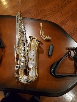 Yamaha alto saxophone
