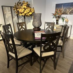 7pc Dining Room Set 