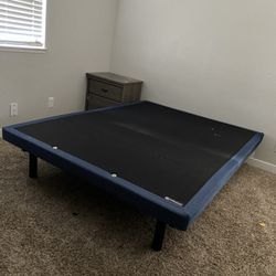 Queen Bed Frame (adjustable)