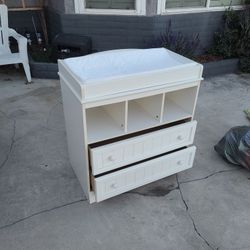 Changing Table With Mattress