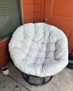 Papasan Chair