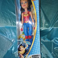DC Super Hero GIRLS Wonder Woman Package Still Never Opened 2016