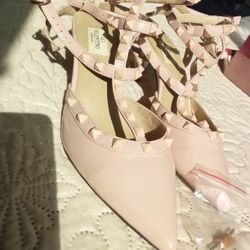 “Authentic nude Valentino Rockstud pumps — like new, only worn once, retail $1,190 — priced