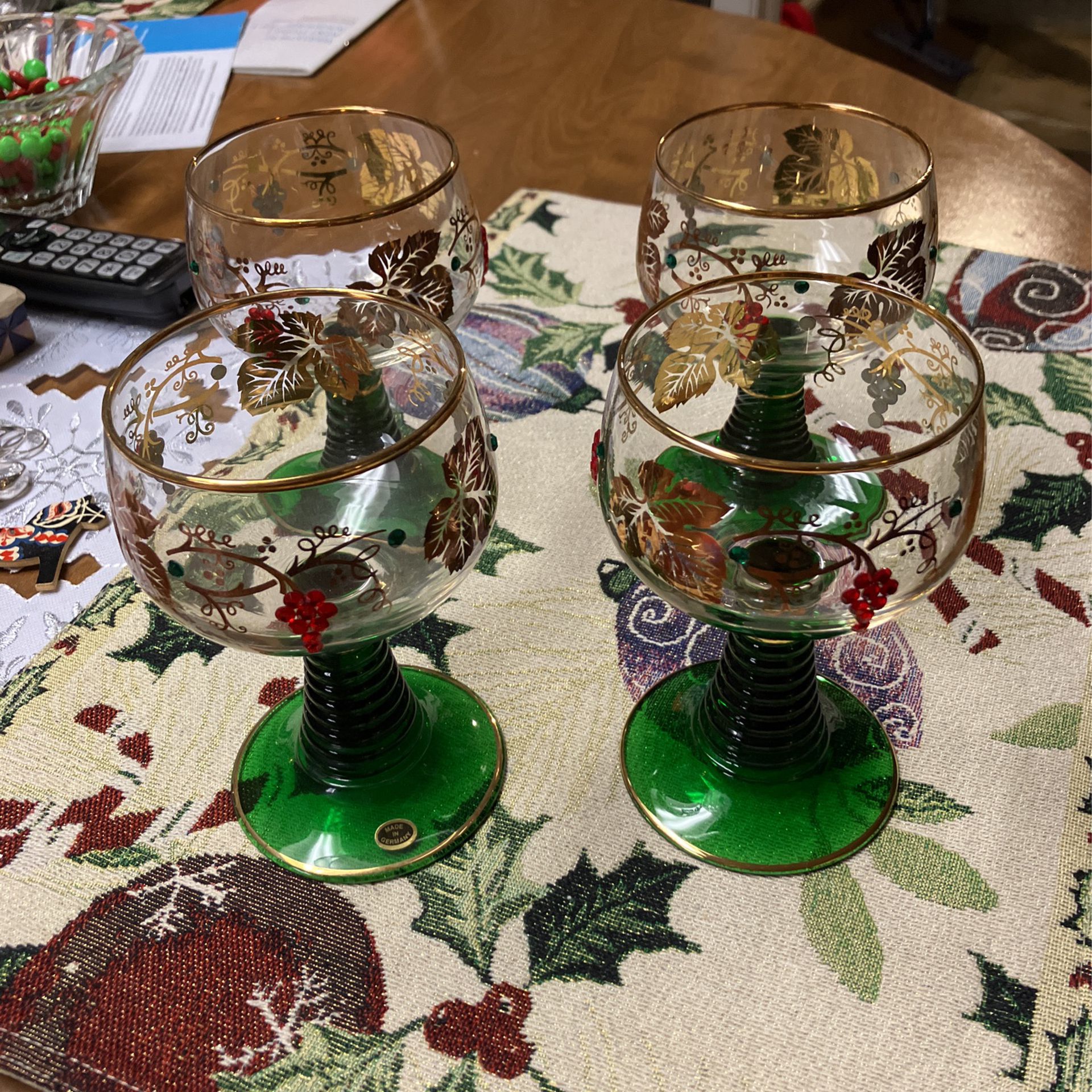Vintage German Wine Glasses, Roemer Rhein, Set of 5 Coil Ribbed Stems,  Chartreuse Green Glass for Sale in Oak Glen, CA - OfferUp