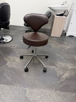 Stool with wheels