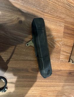 Tacoma tailgate latch