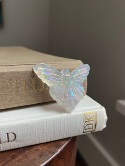Mini Aura Quarts Fairy ( 2” ) firm on price